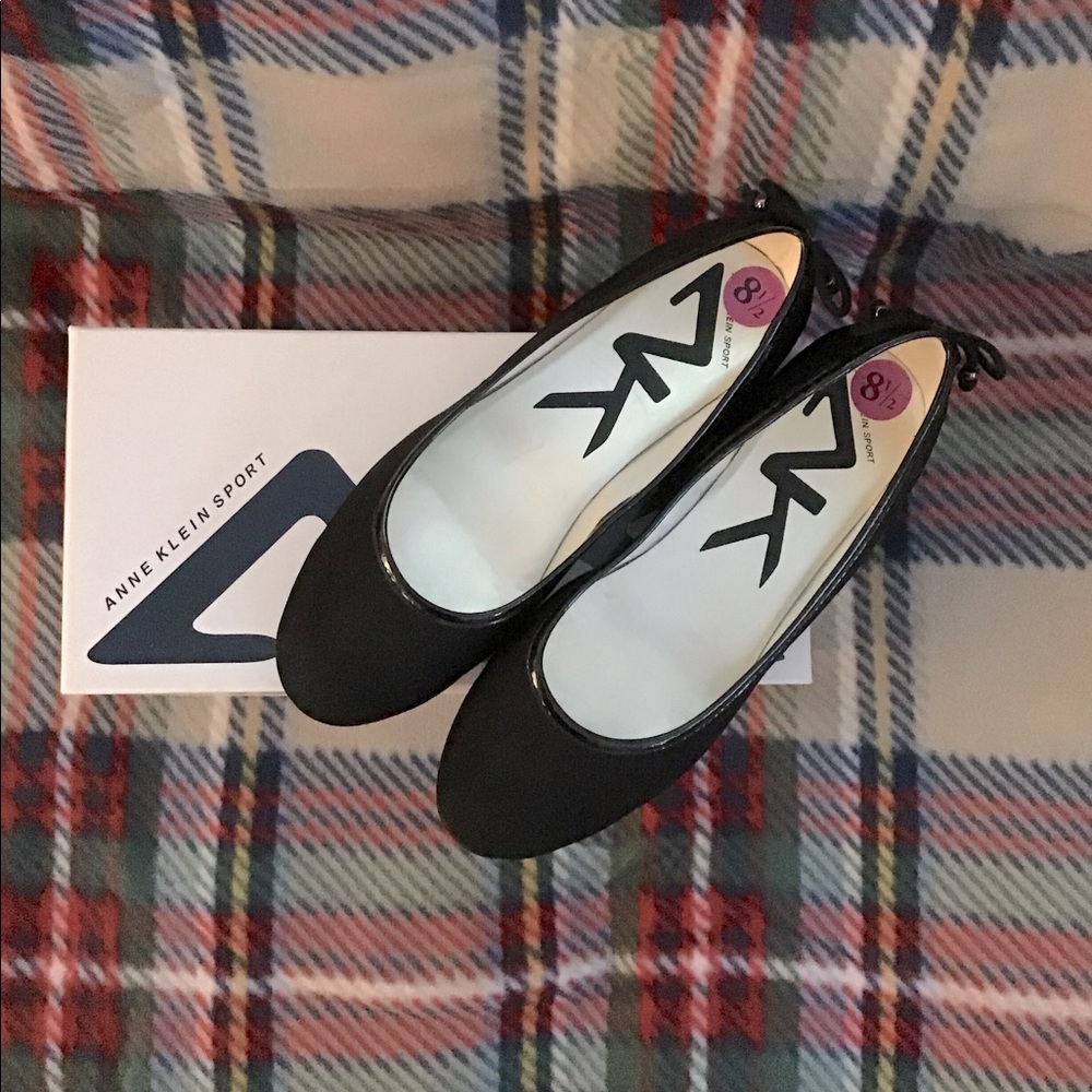 Anne Klein Sport Black Flat Shoes